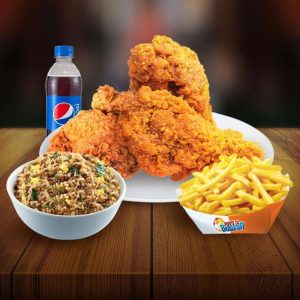 Combo 3 piezas de pollo con papas, chaufa y bebida
